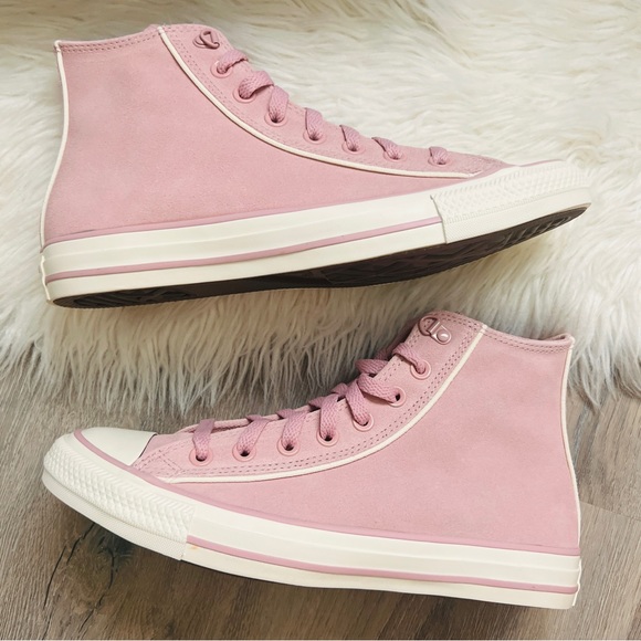 NWT Converse Chuck Taylor All Star Women’s Shoes - Picture 6 of 8